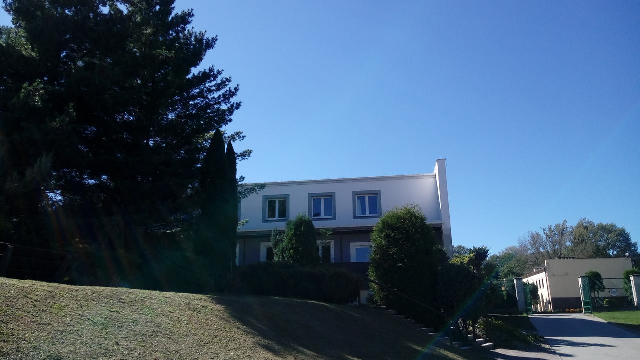 Bed and Breakfast Dom Sportowca Рацибуж Экстерьер фото